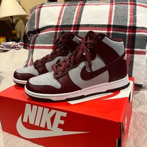 Nike Dunk Hi Retro Men’s 8.5